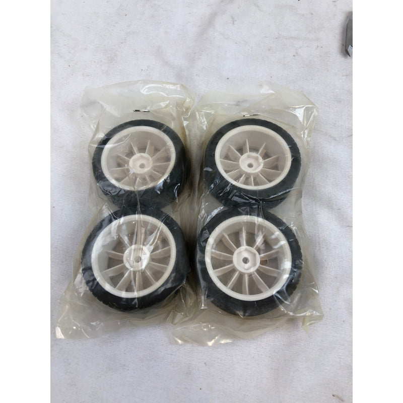 Set of 4 RC Rubber Tires, 12mm Hex, 2in White Rims, 2.5in Tires