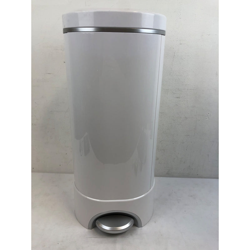 Munchkin STEP Diaper Pail, Powered by Arm & Hammer, White