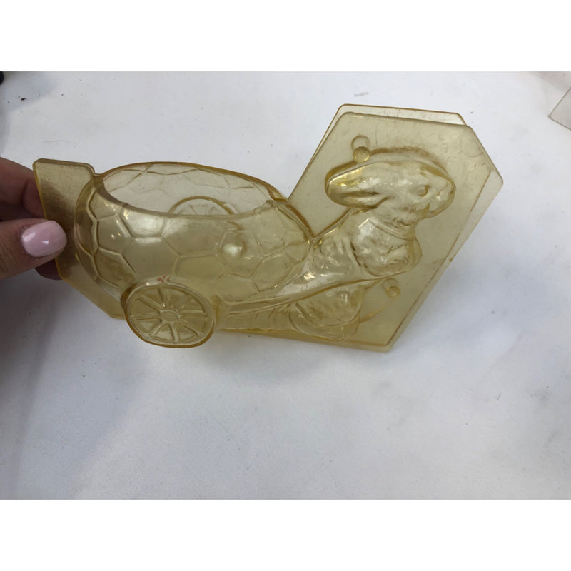Tomric Plastics Hard Plastic Assorted Bunny Molds
