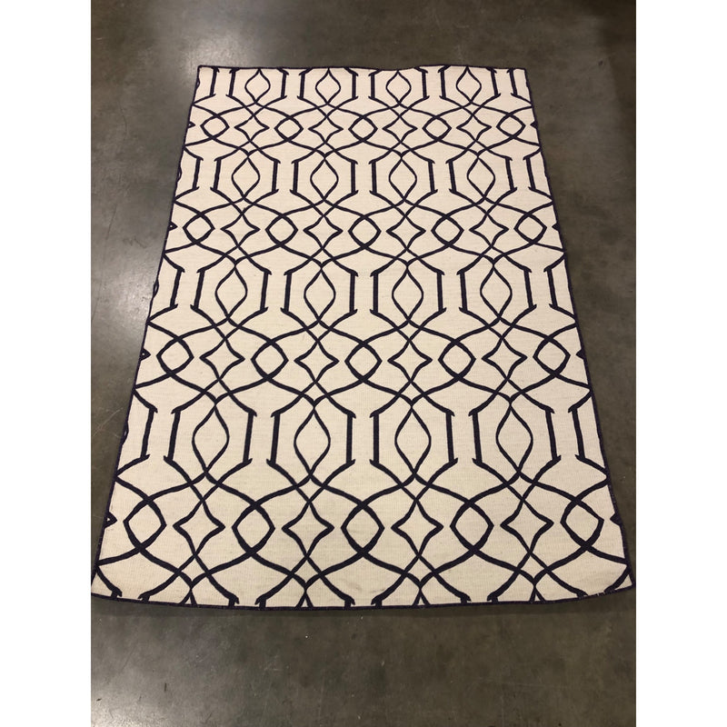 Linon Salonika Irongate Reversible Woven Wool 5ftx8ft Rug in Purple