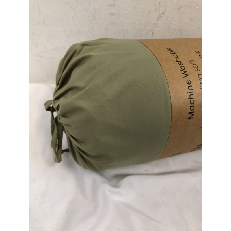 Noble Linens 3-Piece Sage & Ivory Reversible Comforter Set, Full/Queen