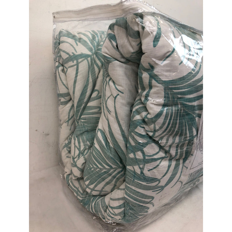 Full, Trinidad Seafoam Color Tropical Leaves Comforter Set