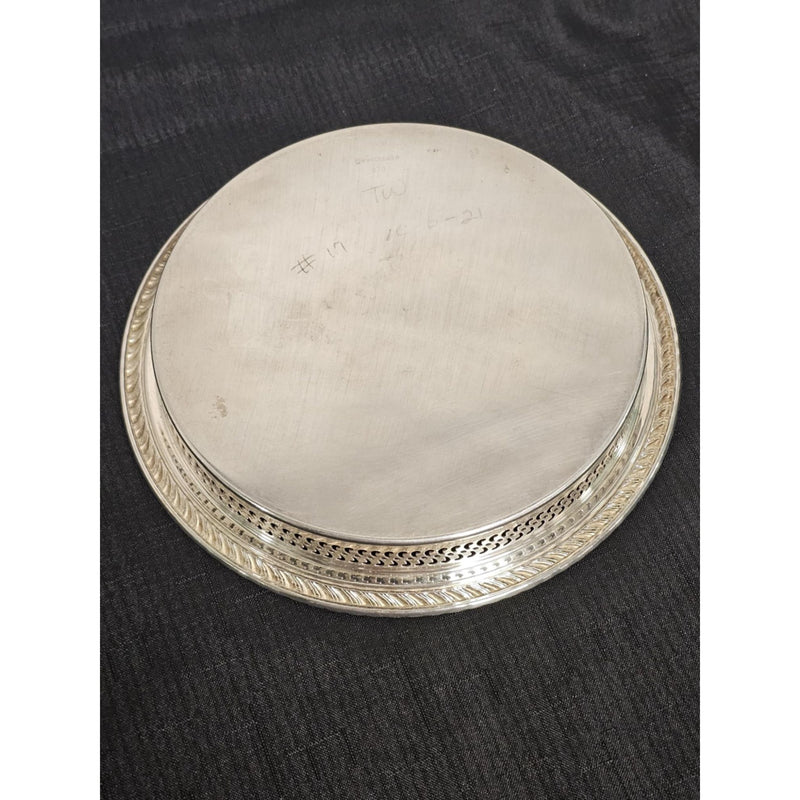 Vintage Wm Rogers Silver Plate Serving Tray, 670, Reticulated