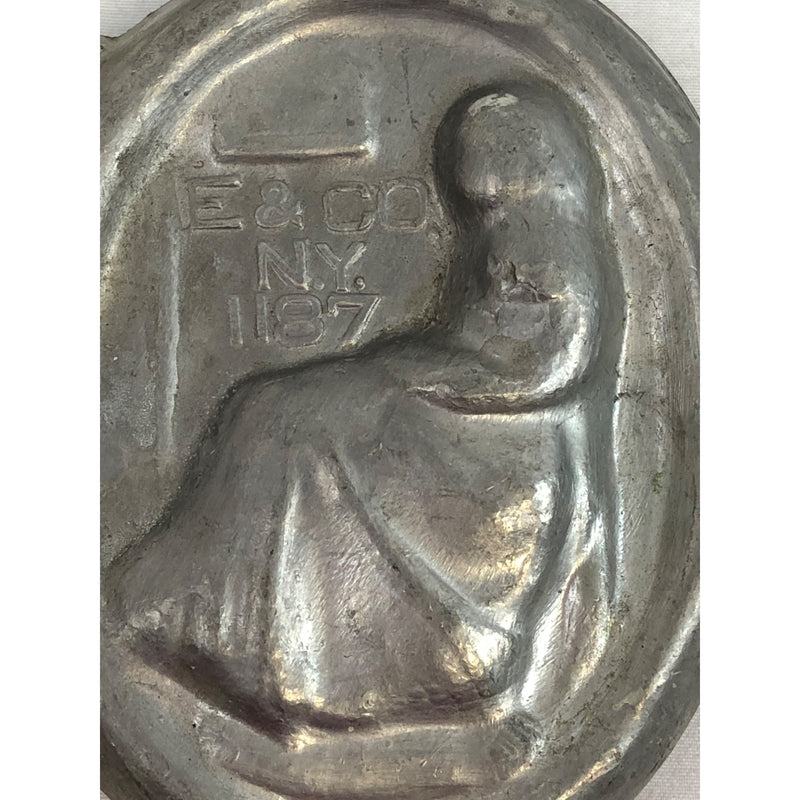 Whistler's Mother 1187 Vintage Pewter Ice Cream Mold, E and Co NY Eppelsheimer